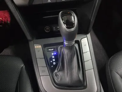 Hyundai Avante 2018, 154374 км, за 4886 USD - фото 14
