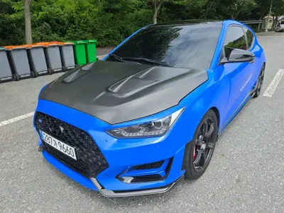 Hyundai Veloster · 2022 год