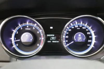 Hyundai Sonata 2010, 98465 км, за 2795.29 USD - фото 11