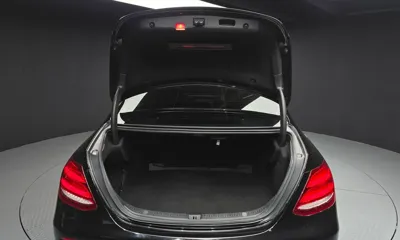 Mercedes-Benz E-Class 2017, 189109 км, за 10358.31 USD - фото 20