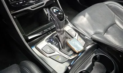 Hyundai Grandeur 2012, 162429 км, за 3080.66 USD - фото 9