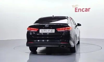 Kia K5 2017, 161307 км, за 5139.22 USD