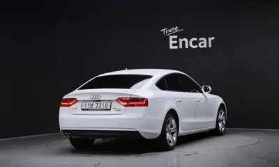 Audi A5 2015, 59526 км, за 8391.15 USD