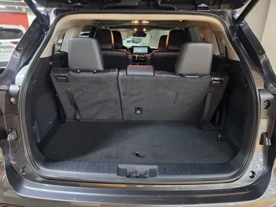 Toyota Highlander 2023, 17799 км, за 33477.75 USD - фото 7