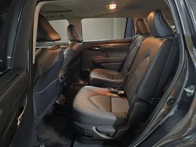 Toyota Highlander 2023, 17799 км, за 33477.75 USD - фото 15