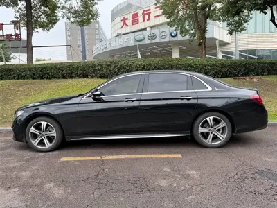 Mercedes-Benz E-Class 2019, 92000 км, за 21600.52 USD