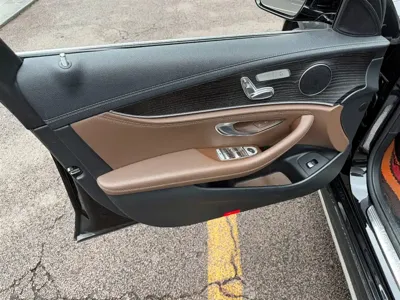 Mercedes-Benz E-Class 2019, 92000 км, за 21600.52 USD - фото 6