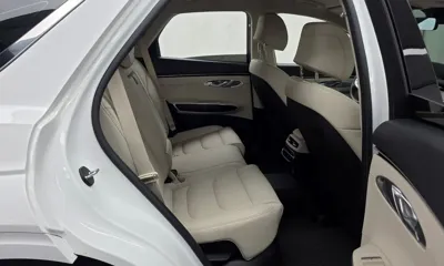 Genesis GV70 2022, 60405 км, за 23893.92 USD - фото 12