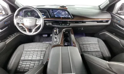 Cadillac Escalade 2023, 33664 км, за 68257.14 USD - фото 7
