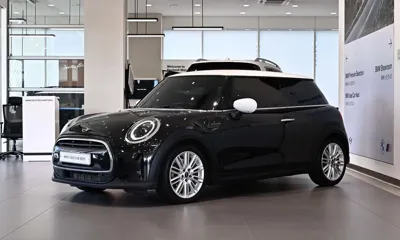 MINI Cooper · 2023 год