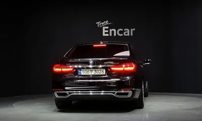 BMW 7-Series 2016, 183485 км, за 15628.67 USD