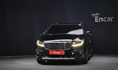 Kia Canival 2019, 104165 км, за 11562.6 USD