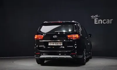 Kia Canival 2019, 104165 км, за 11562.6 USD