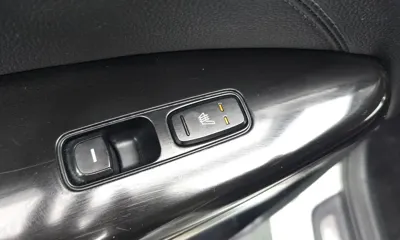Kia K7 2016, 131944 км, за 5901.27 USD - фото 19