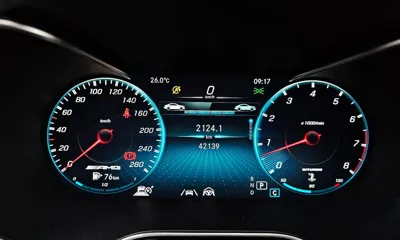 Mercedes-Benz GLC-Class 2021, 42139 км, за 30936.03 USD - фото 8