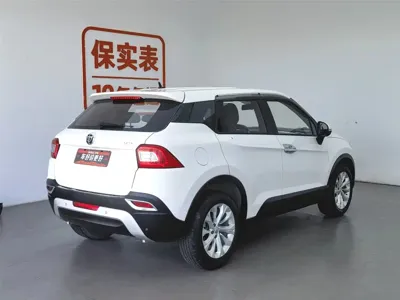 Zhonghua V3 2015, 45900 км, за 1736.28 USD