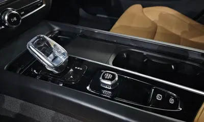 Volvo S60 2022, 33066 км, за 15130.49 USD - фото 9