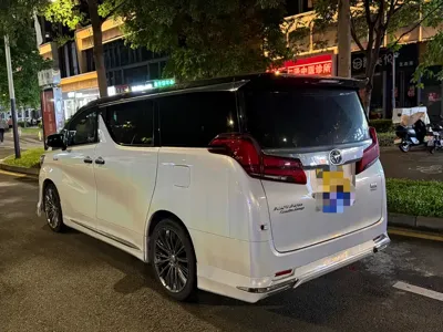 Toyota Alphard 2020, 91000 км, за 69796.43 USD