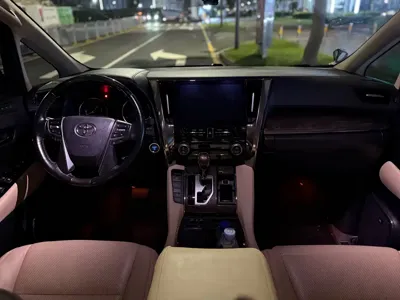 Toyota Alphard 2020, 91000 км, за 69796.43 USD - фото 7
