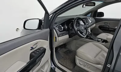 Kia Canival 2018, 82697 км, за 10531.1 USD - фото 10
