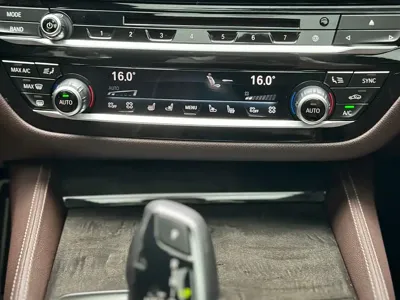 BMW 6 Series GT 2018, 91000 км, за 33643.48 USD - фото 21