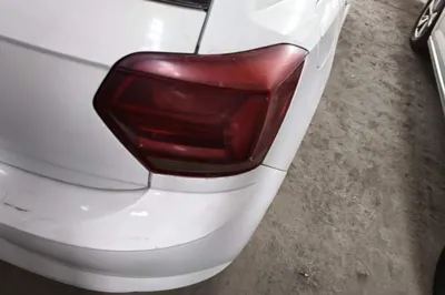 Volkswagen Polo 2023, 84100 км, за 9369 USD - фото 9