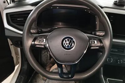 Volkswagen Polo 2023, 84100 км, за 9369 USD - фото 13
