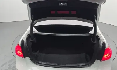 BMW M3 2018, 41453 км, за 40954.29 USD - фото 20