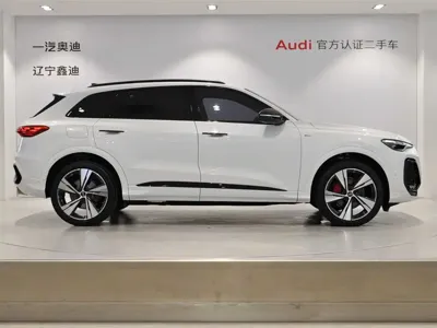 Audi Q5L 2026, 1700 км, за 51025.95 USD