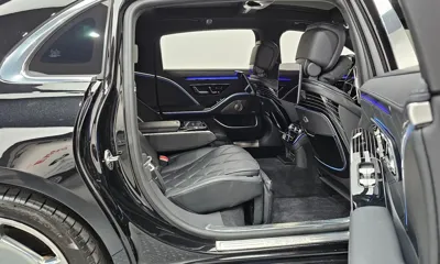 Mercedes-Benz S-Class 2022, 33804 км, за 97807.54 USD - фото 11