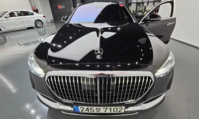 Mercedes-Benz S-Class 2022, 33804 км, за 97807.54 USD - фото 18