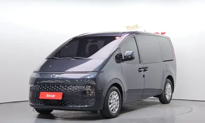 Hyundai Staria · 2022 год