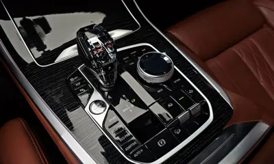 BMW X7 2021, 99133 км, за 47814.53 USD - фото 9