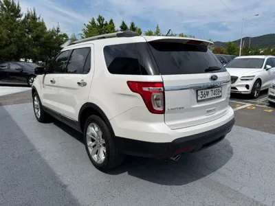 Ford Explorer 2013, 137612 км, за 4225.44 USD