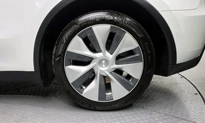 Tesla Model Y 2021, 139656 км, за 20586.33 USD - фото 21