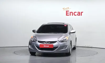Hyundai Avante 2012, 106833 км, за 3041.48 USD