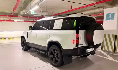 Land Rover Defender 2023, 16800 км, за 58483.01 USD