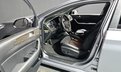 Hyundai Sonata 2015, 105076 км, за 5710.91 USD - фото 10