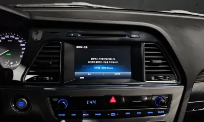 Hyundai Sonata 2015, 105076 км, за 5710.91 USD - фото 17