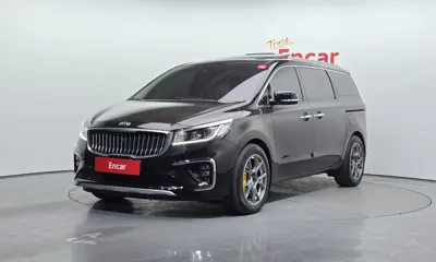 Kia Canival · 2019 год