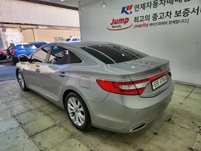 Hyundai Grandeur 2012, 115317 км, за 3122.56 USD