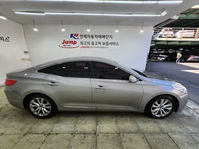 Hyundai Grandeur 2012, 115317 км, за 3122.56 USD - фото 7