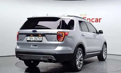 Ford Explorer 2016, 101945 км, за 8523.29 USD