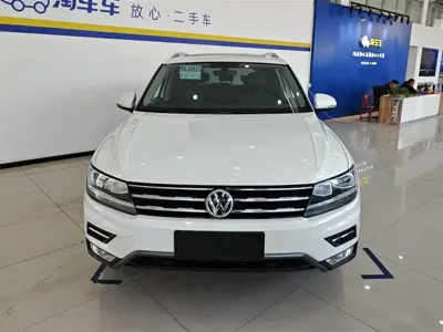 Volkswagen Tiguan L 2020, 69400 км, за 11754.42 USD