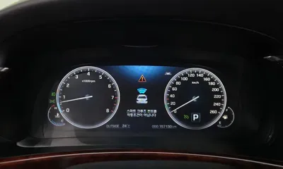 Hyundai Equus 2015, 157130 км, за 8418.38 USD - фото 8