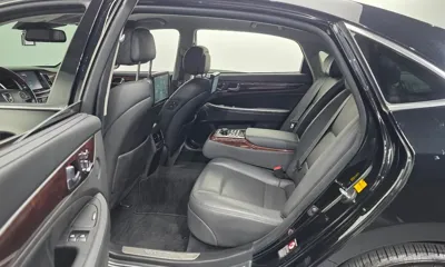 Hyundai Equus 2015, 157130 км, за 8418.38 USD - фото 12