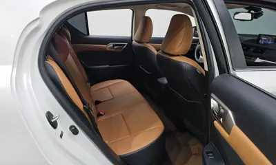 Lexus CT200h 2014, 136172 км, за 8074.04 USD - фото 12