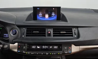 Lexus CT200h 2014, 136172 км, за 8074.04 USD - фото 14