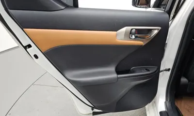 Lexus CT200h 2014, 136172 км, за 8074.04 USD - фото 25
