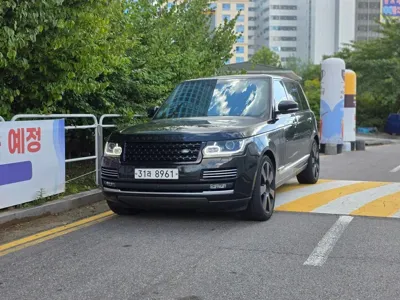 Land Rover Range Rover · 2017 год